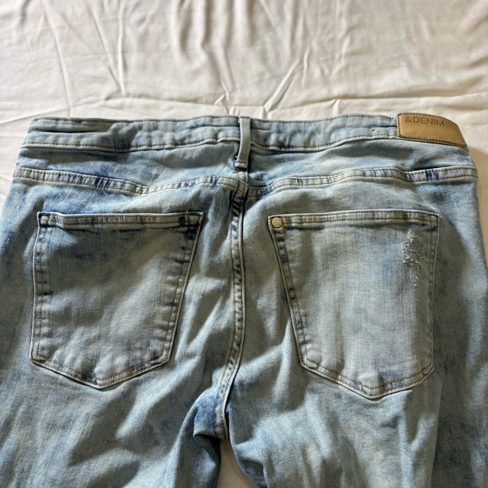 &Denim Skinny Low Waist Jeans Mens 34x32 Distressed Light Wash - Picture 10 of 13